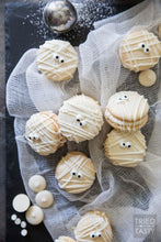 Cargar imagen en el visor de la galería, Spooky macarons