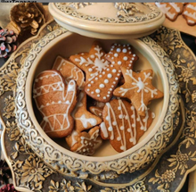 Cargar imagen en el visor de la galería, Galletas Navideñas
