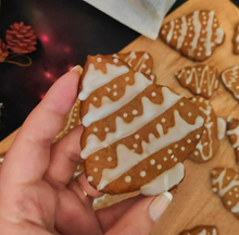 Cargar imagen en el visor de la galería, Galletas Navideñas
